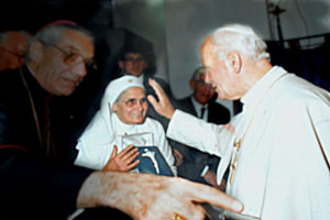 Ida Palomba con Papa Giovanni Paolo II